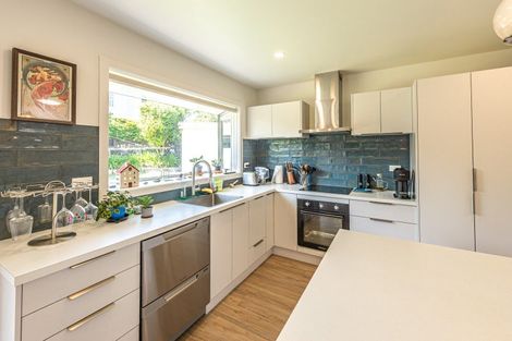 Photo of property in 26 Parkes Avenue, Saint Johns Hill, Whanganui, 4501