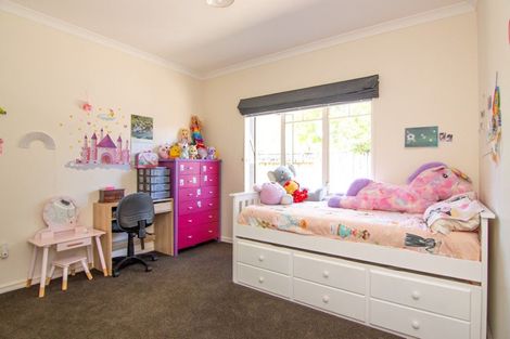 Photo of property in 38 Leander Place, Milson, Palmerston North, 4414
