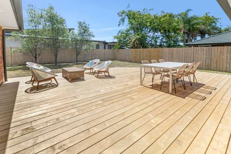 Photo of property in 11 Maccallum Court, Rototuna, Hamilton, 3210