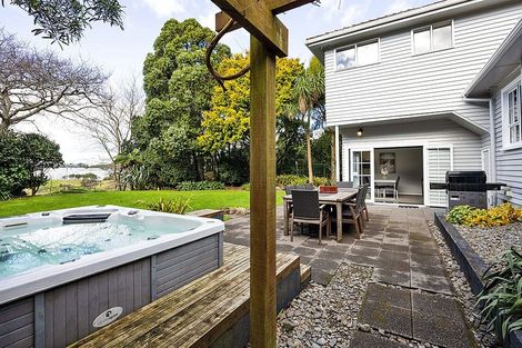Photo of property in 7 Raiomiti Street, Fitzroy, New Plymouth, 4312