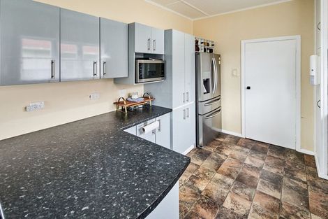 Photo of property in 68 Churton Crescent, Taita, Lower Hutt, 5011