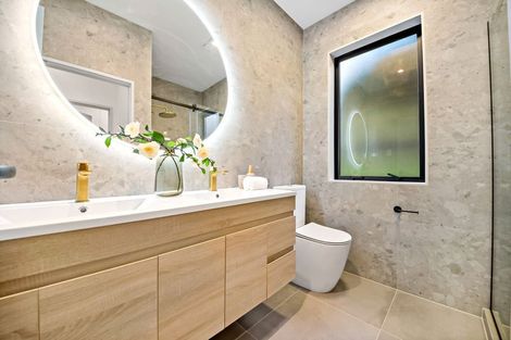 Photo of property in 26b Gulf Harbour Drive, Gulf Harbour, Whangaparaoa, 0930