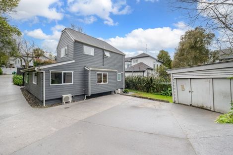 Photo of property in 92a Beach Road, Mellons Bay, Auckland, 2014