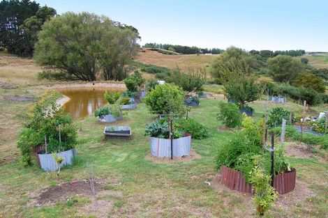 Photo of property in Dunkerron Farm, 852 Oneriri Road, Kaiwaka, 0573