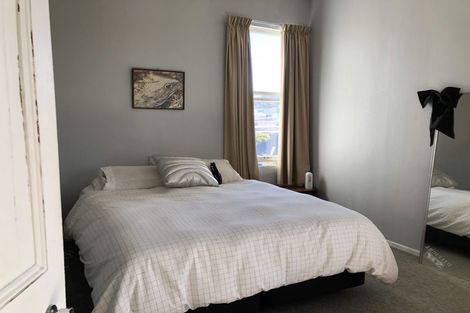 Photo of property in 136 Brougham Street, Mount Victoria, Wellington, 6011