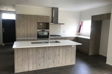 Photo of property in 11 Mapou Road, Hobsonville, Auckland, 0616