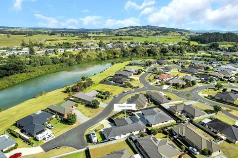 Photo of property in 7 Pukeko Street, Ruakaka, 0116
