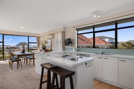 Photo of property in 21 Tirinui Crest Road, Otumoetai, Tauranga, 3110