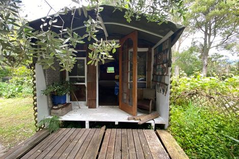 Photo of property in 38 Rangihaeata Road, Rangihaeata, Takaka, 7182