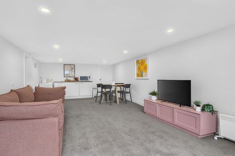 Photo of property in 99 Gillies Avenue, Taupo, 3330