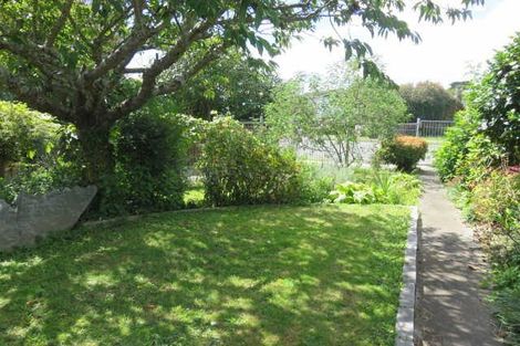 Photo of property in 12 Cornwall Place, Stoke, Nelson, 7011