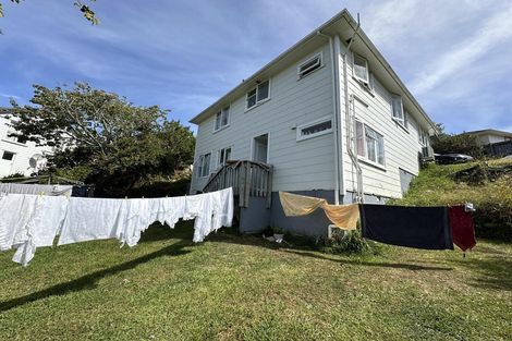 Photo of property in 7 Cheshire Street, Cannons Creek, Porirua, 5024