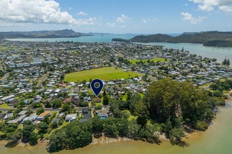 Photo of property in 101 Robinson Road, Whitianga, 3510