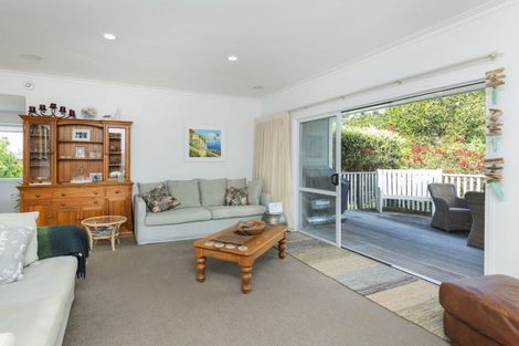 Photo of property in 2 Douglas Street, Okitu, Gisborne, 4010