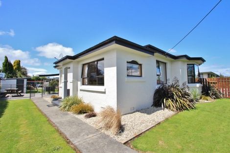 Photo of property in 16 Milton Street, Gore, 9710