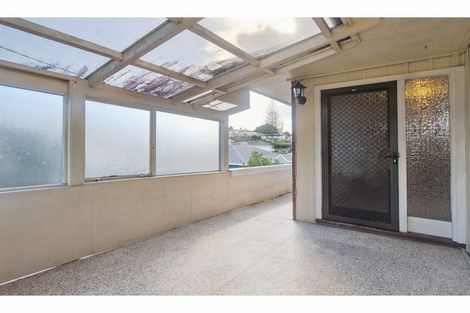 Photo of property in 1/78 Bentley Avenue, Glenfield, Auckland, 0629