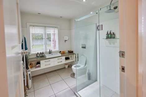 Photo of property in 15 Mallam Street, Karori, Wellington, 6012