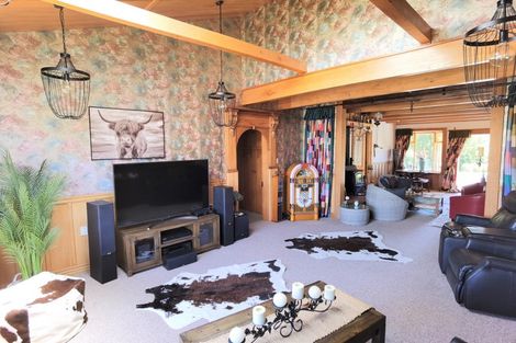 Photo of property in 327 Wanganui Flat Road, Harihari, 7884