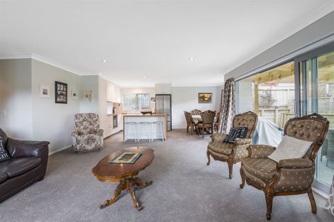 Photo of property in 56 Staithes Drive North, Whitby, Porirua, 5024