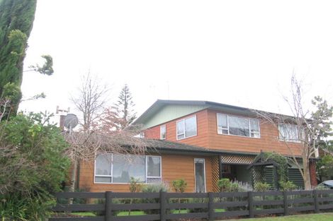 Photo of property in 14 Trigg Crescent, Taradale, Napier, 4112