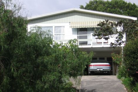 Photo of property in 36 Mayfair Crescent, Mairangi Bay, Auckland, 0630