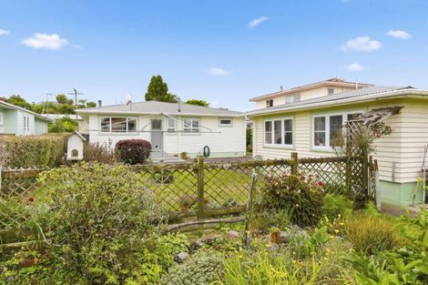 Photo of property in 9 Chester Street, Levin, 5510