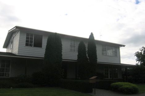Photo of property in 2 Dalfield Place, Highbury, Palmerston North, 4412