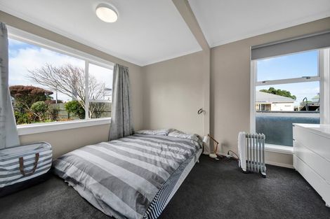Photo of property in 3 Disraeli Street, Hawera, 4610