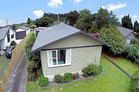 Photo of property in 12 Chaucer Place, Owhata, Rotorua, 3010