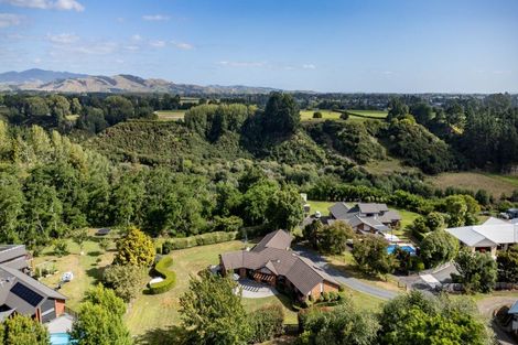 Photo of property in 2/218 Thornton Road, Cambridge, 3434