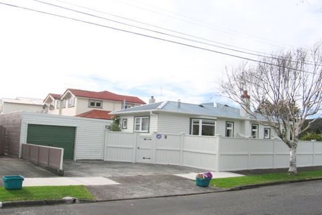 Photo of property in 13 Junction Street, Fairfield, Lower Hutt, 5011
