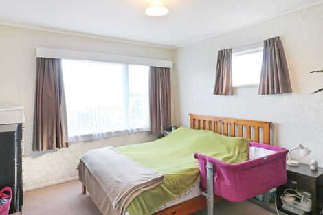 Photo of property in 231 Dowse Drive, Maungaraki, Lower Hutt, 5010