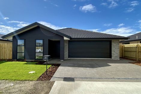 Photo of property in 72 Crossley Avenue, Woodend, 7610