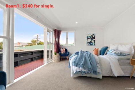 Photo of property in 5 Maui Pomare Street, Blockhouse Bay, Auckland, 0600