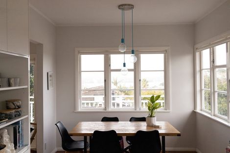 Photo of property in 1/27 Huka Road, Birkenhead, Auckland, 0626