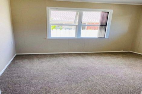 Photo of property in 10 Aurea Avenue, Pakuranga, Auckland, 2010