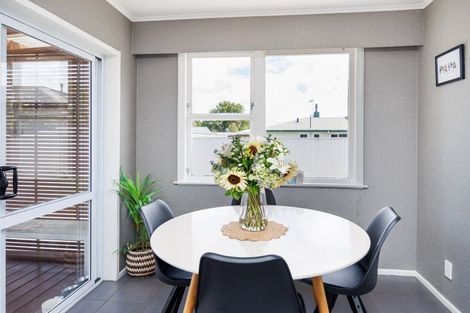 Photo of property in 30 Anakiwa Street, Kelvin Grove, Palmerston North, 4414