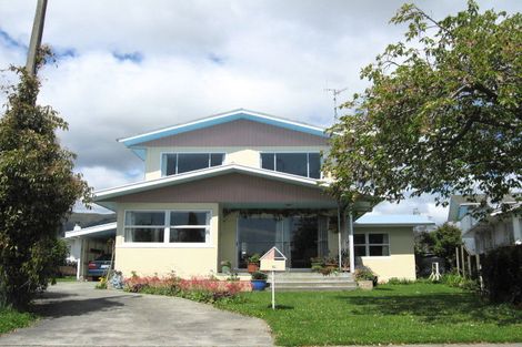 Photo of property in 16 Fergusson Street, Stoke, Nelson, 7011