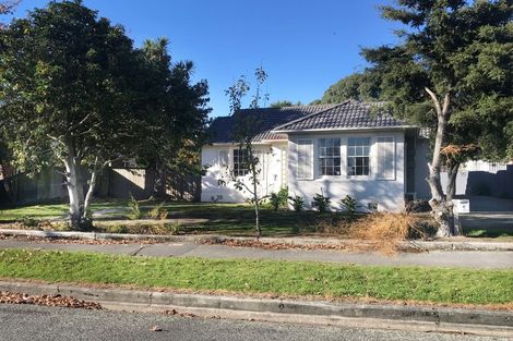 Photo of property in 21 Piko Crescent, Riccarton, Christchurch, 8041