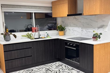 Photo of property in 314c Swanson Road, Henderson, Auckland, 0610