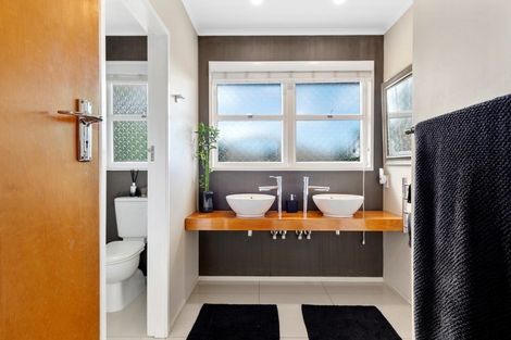 Photo of property in 9a Lilac Place, Otumoetai, Tauranga, 3110