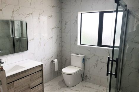 Photo of property in 10b Gifford Road, Papatoetoe, Auckland, 2025