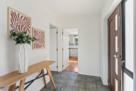 Photo of property in 3 Renata Road, Otaki, 5512