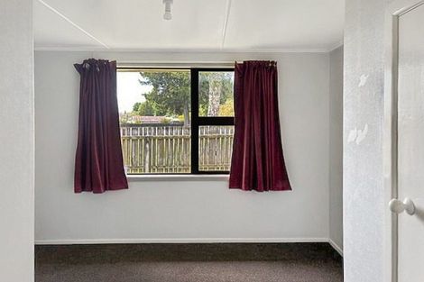 Photo of property in 2 Saint Andrews Drive, Tokoroa, 3420
