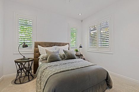 Photo of property in 270 Hurstmere Road, Takapuna, Auckland, 0622