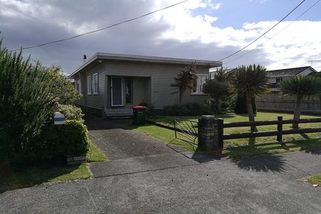 Photo of property in 266 Mangorei Road, Merrilands, New Plymouth, 4312