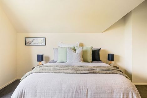 Photo of property in 20 Lanyon Place, Whitby, Porirua, 5024