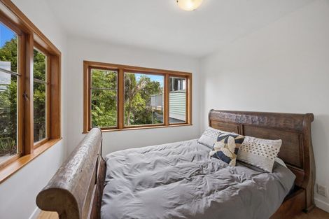 Photo of property in 3 Grendon Road, Titirangi, Auckland, 0604