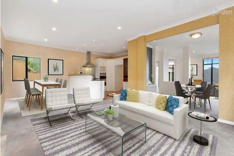 Photo of property in 17 Gilford Place, East Tamaki Heights, Auckland, 2016