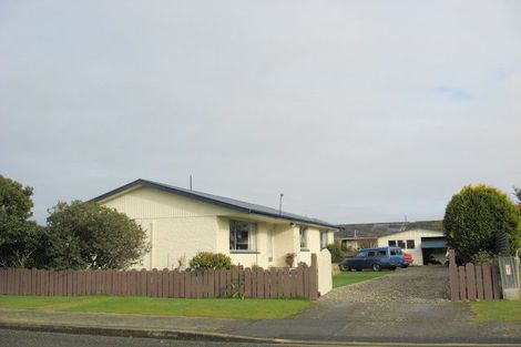 Photo of property in 19 Lock Street, Kingswell, Invercargill, 9812